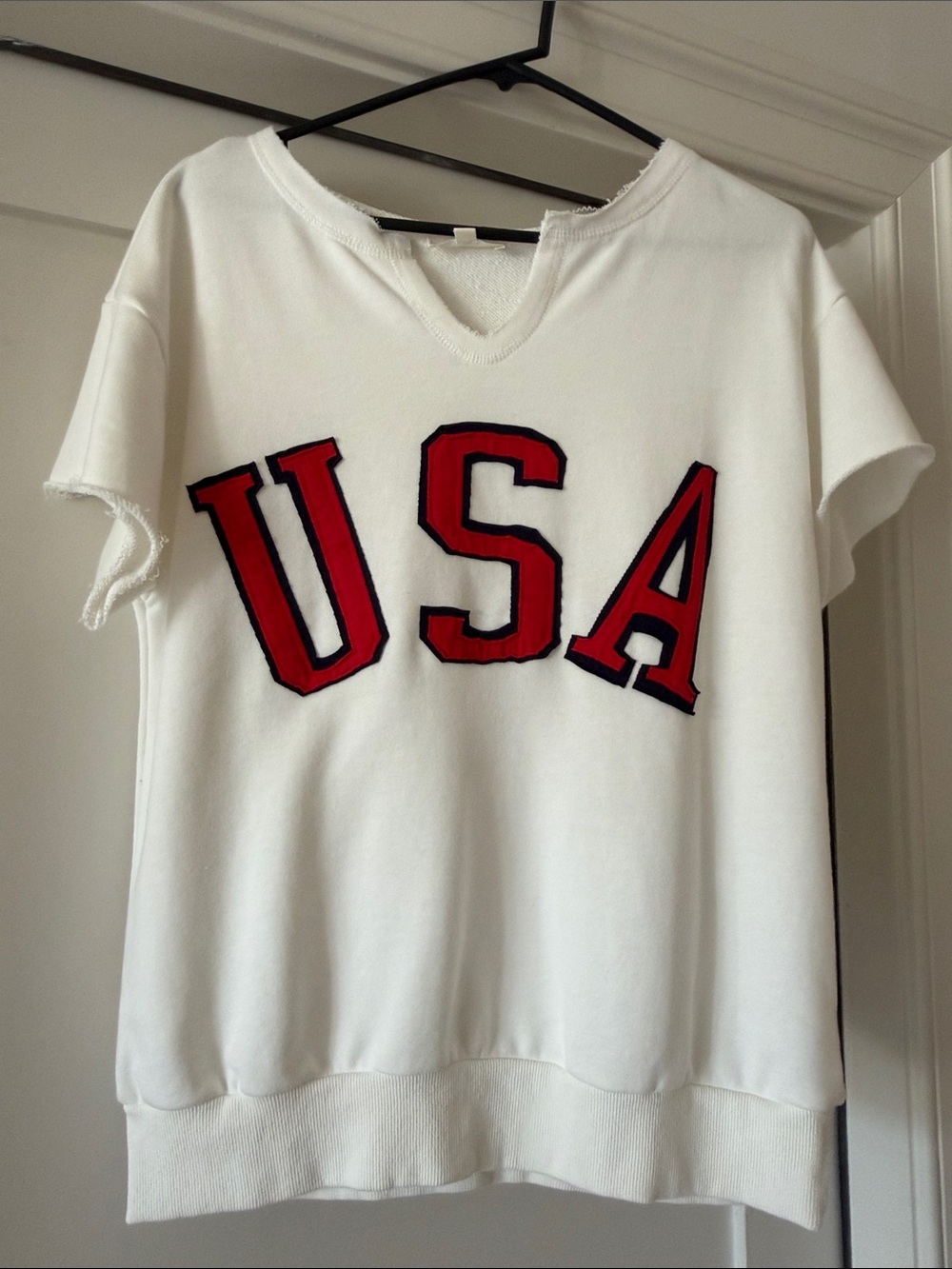 ODDY White Short Sleeve Sweatshirt with Red USA Applique